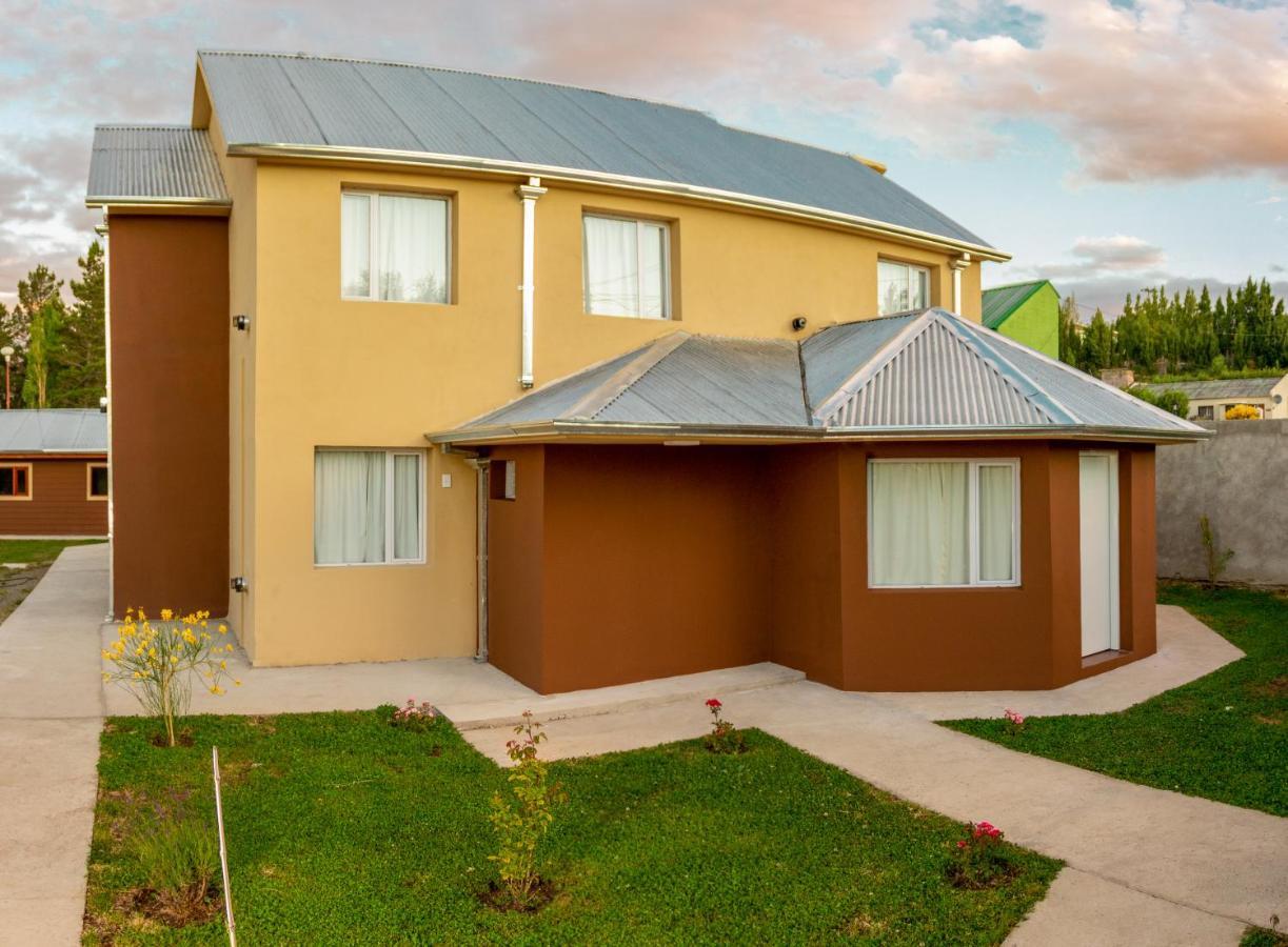 Apartamentos Matices El Calafate Kültér fotó